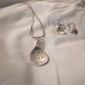 Brighton  Twirl necklace and earrings